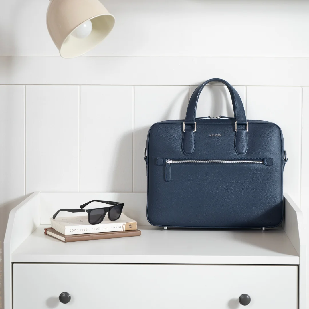 BELFORD BLUE LAPTOP BAG - SAFFIANO - Image 12